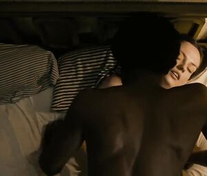 Emily Meade nude, Maggie Gyllenhaal, Jamie Neumann - The Deuce (S01 E02)