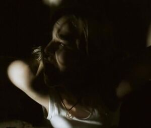 Arielle Kebbel sexy – Reeker (2005)