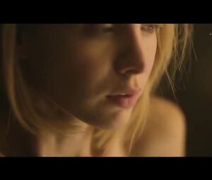 Ksenia Solo nude – In Search of Fellini (2017)