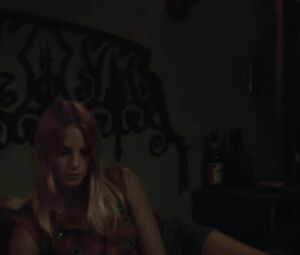 Ambyr Childers nude, Jade Tailor sexy – Aquarius s01e03-05 (2015)