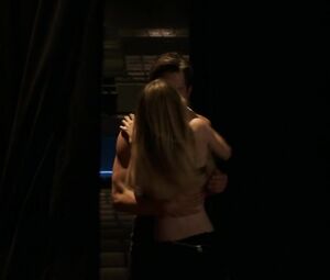 Carlson Young sexy โ Scream s01e08 (2015)