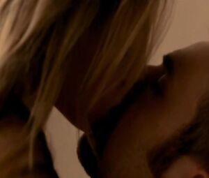 Jessica Biel nude – London (2005)