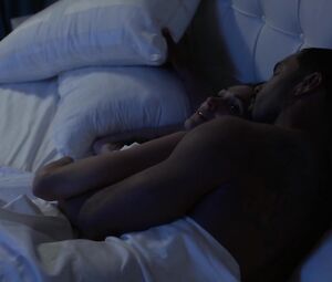 Lela Loren nude – Power s02e03 (2015)