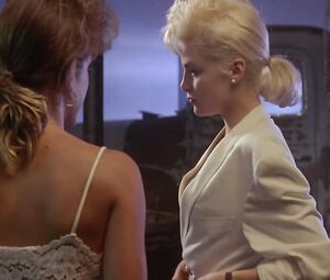 Sherilyn Fenn nude, Kristy McNichol nude โ Two Moon Junction (1988)