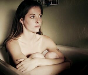 Paula Kroh Nude - Was ich dir noch sagen wollte (2017)