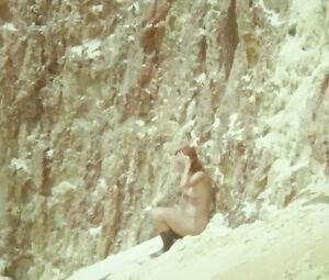 Elisa Heidrich Nude - Animal Politico (2017)