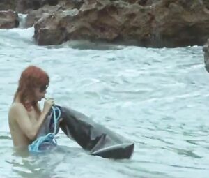 Elisa Heidrich Nude - Animal Politico (2017)