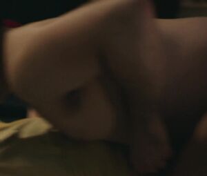 Frankie Shaw Nude - SMILF s01e01 (2017)
