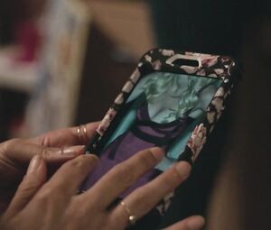 Frankie Shaw, Samara Weaving - SMILF s01e03 (2017)