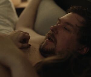 Lindsay Burdge Nude - Easy s02e02 (2017)