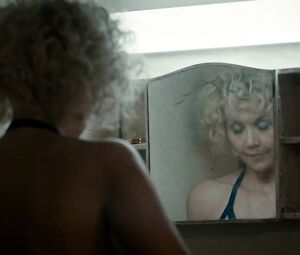 Maggie Gyllenhaal Nude - The Deuce s01e01 (2017)