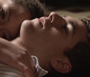 Marie Martins de Sampaio Nude - Simon et Suzanne, Ninon (2013)