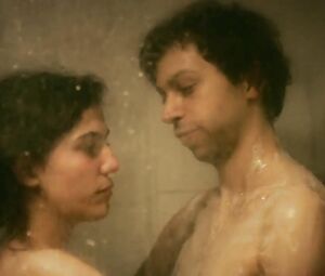 Naomi Achternbusch, Clara Schramm Nude - Blind & Hasslich (2017)
