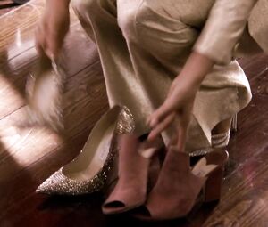 Nathalie Kelley Sexy - Dynasty s01e05 (2017)