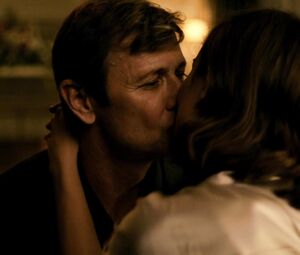 Nathalie Kelley Sexy - Dynasty s01e07 (2017)