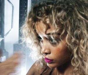 Love Advent 2017 - Day 14 - Jasmine Sanders by Phil Poynter