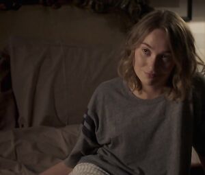 Deborah Francois Nude - Loue Moi (2017)