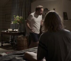 Deborah Francois Nude - Loue Moi (2017)