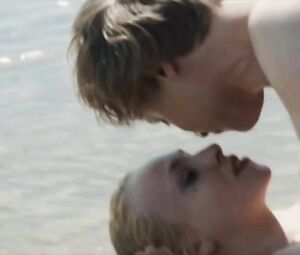 Jaanika Arum Nude - Polaarpoiss (2016)