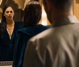 Moran Atias Sexy - Tyrant s01e03 (2014)