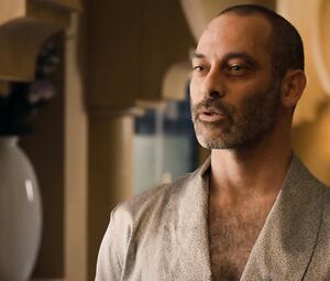 Moran Atias Sexy - Tyrant s01e03 (2014)