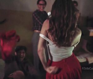Vanessa Prieto Nude - Ze do Caixao - S01E01 (2015)