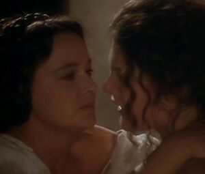 Laura Antonelli, Clelia Rondinella Nude - La Venexiana (1986)