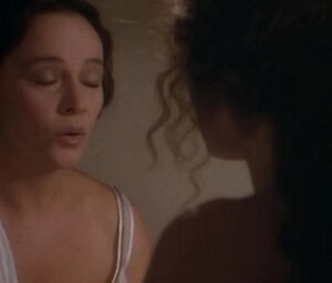 Laura Antonelli, Clelia Rondinella Nude - La Venexiana (1986)