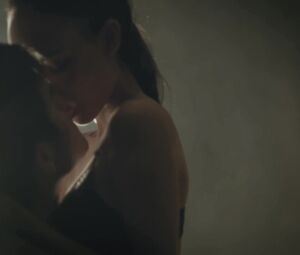 Salvita Decorte Nude - Halfworlds s01e04 (2017)