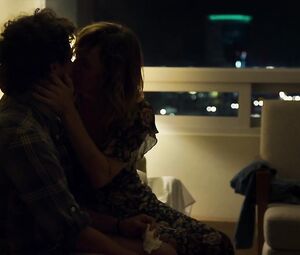 Emma Suarez Sexy - Las hijas de Abril (2017)