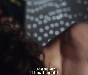 Irene Anula Nude - Como conoci a tu padre (2009)