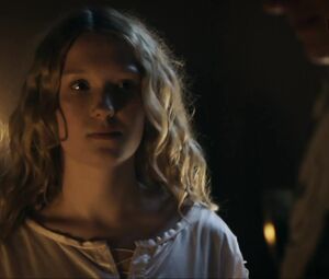 Marta Bryla Nude - Korona krolow s01e01 (2017)