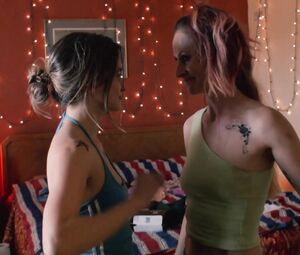 Natalie Dickinson, Ashleigh Domangue Sexy - American Unicorns (2014)