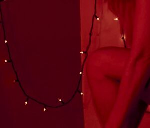 Natalie Dickinson, Ashleigh Domangue Sexy - American Unicorns (2014)