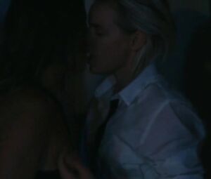 Natalie Krill, Erika Linder, Mayko Nguyen, Andrea Stefancikova Nude - Below Her Mouth (2016)2