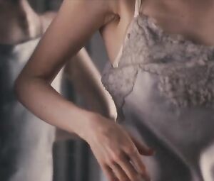 Abbie Cornish Sexy - W.E. (2011)