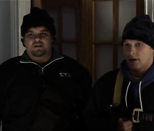 Alexis Knapp, Julie Gonzalo Sexy - Vamp U (2011)