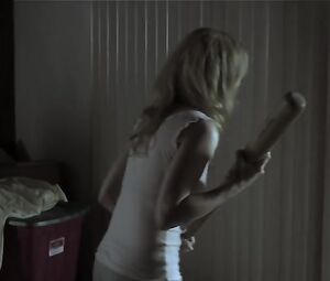 Amanda Baker Sexy - Lizzie (2013)