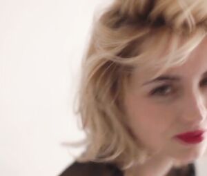 Ana de Armas Sexy - Icon (2016)