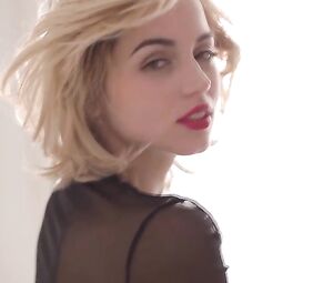 Ana de Armas Sexy - Icon (2016)