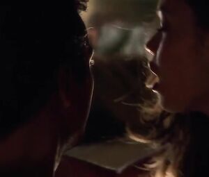 Eliza Dushku, Alexis Dziena Sexy – Sex And Breakfast (2007)