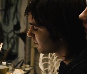 Evan Rachel Wood, T.V. Carpio Sexy - Across the Universe (2007)