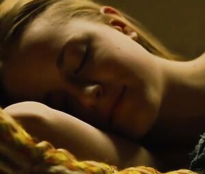 Evan Rachel Wood, T.V. Carpio Sexy - Across the Universe (2007)