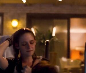 Kristen Stewart Sexy - Adventureland (2009)