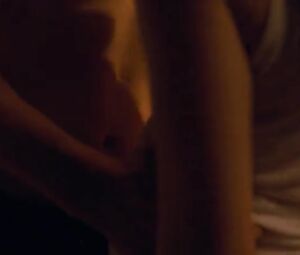 Kristen Stewart Sexy - Adventureland (2009)