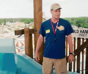 Madison Riley, Jamie Chung, etc Sexy - Grown Ups (2010)