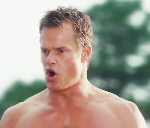 Madison Riley, Jamie Chung, etc Sexy - Grown Ups (2010)