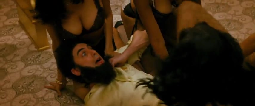 Funny Sex Scene - Megan Fox, Anna Faris etc. Sexy - The Dictator (2012) Video ...