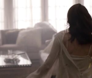 Michelle Dockery Sexy - Good Behavior s01e01 (2016)