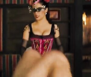 Salma Hayek, Penélope Cruz Sexy - Bandidas (2006)
